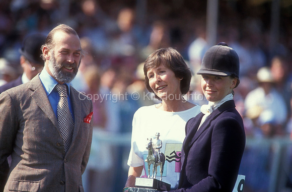 Prince Michael of Kent presenting the winners trophy to Nicky McIrvine and her mother Mrs Elliott EV231-22-11