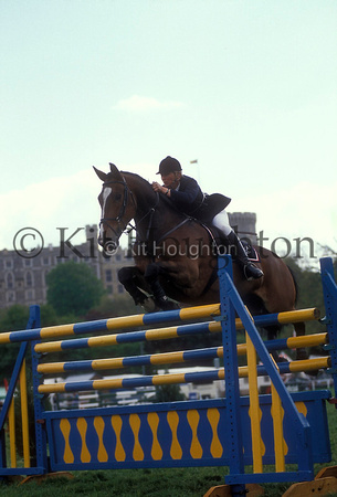 Amanda Kent and ????? Mr Ross Poldark Royal Windsor Horse Show 1989 SJ105-01-02.JPG