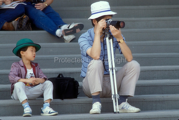 Spectator with camera Olympics 1988 SJ103-20-10.JPG