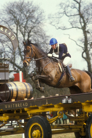 Jane Holderness-Roddam (GBR) and Gelert of Wales at the Whitbread DraysEV144-01