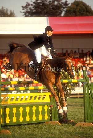 Tina Cassan and Genesis Royal Windsor Horse Show SJ128-01-14.JPG