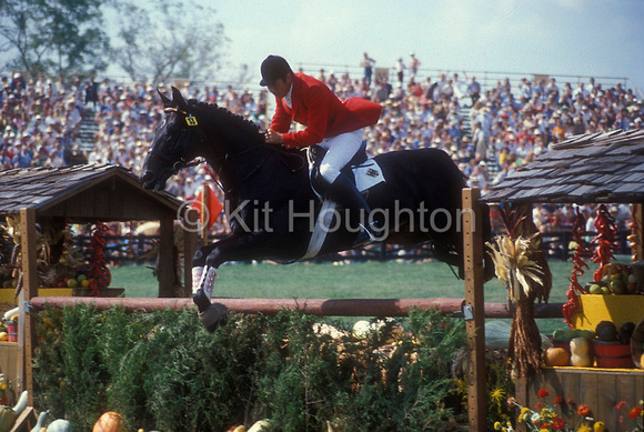 Otto Ammerman (GER) and Volturno, Jumping phaseEV01-08-23