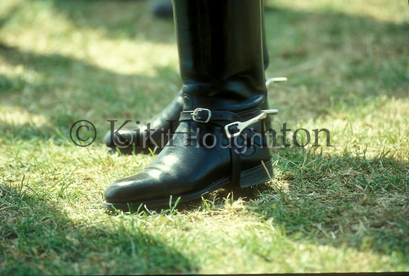 riding boots with spurs at riding competiton SJ161-03-18