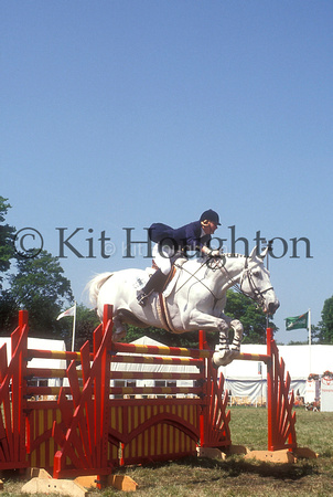 Marie Edgar  Impulse Royal Windsor Horse Show SJ128-01-04.JPG