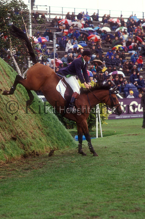 Nick Skelton (GBR) and Limited Edition Hickstead Derby 1992 SJ132-01-03.JPG