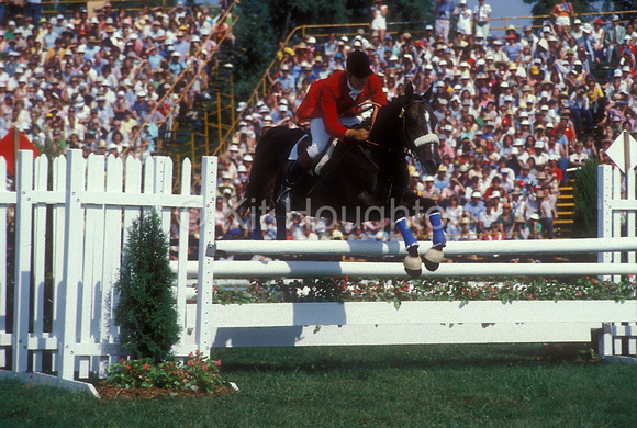 Richard Meade (GBR) on Bleak Hills in the Jumping phaseEV01-08-11
