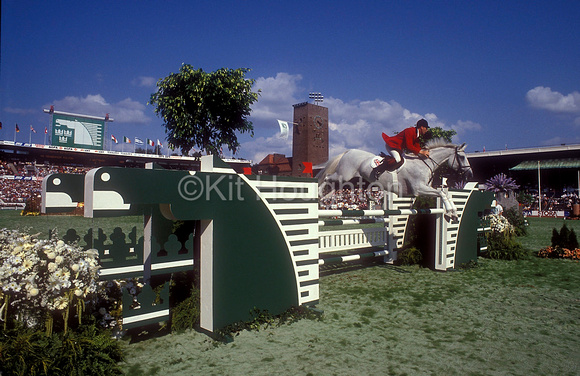 John Whitaker (GBR) and Henderson Milton World Equestrian Games 1990 SJ117-01-08.JPG