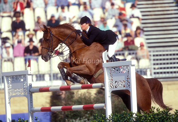 Lesley McNaught (SUI) and Dulf SJ177-10-21