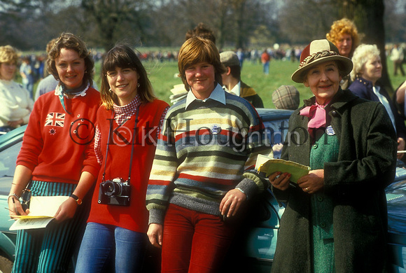 Fence judges: Sally Ansell, Claudia Horsfield, Julie Hoskins and Mrs HoskinsEV72-22