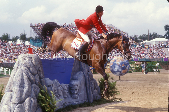 Michael Whitaker (GBR) and Two Step SJ157-01-05
