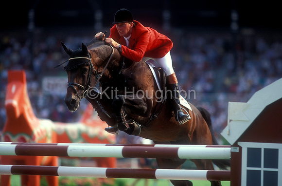 Jos Lansink (NED) and Optibeurs Libero World Equestrian Games 1990 SJ117-04-21.JPG