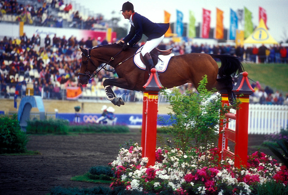 Philippe Rozier (FRA) and Barbarian SJ177-05-20