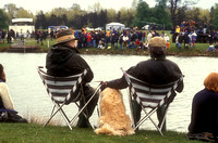 Spectators at the lake EV250-03-09