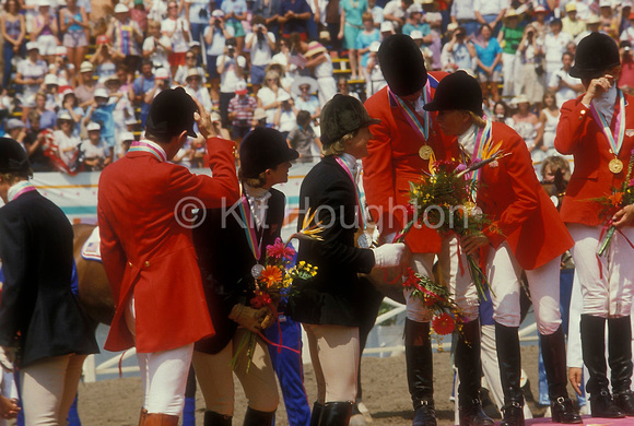 Medal ceremony, three day eventing, GB and USA teams EV94-06