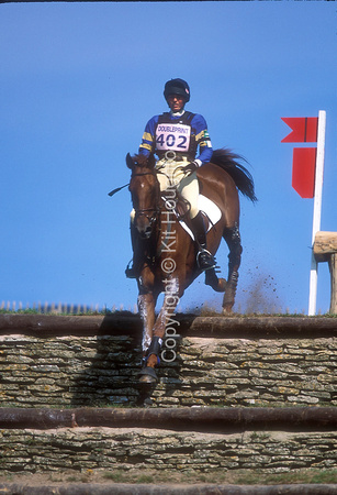 Jeanette Brakewell GBR riding Over to You EV444-04-01