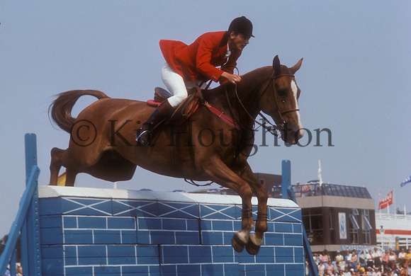 Ton Newbury riding Salvador;Royal Show 1979 SJ03-01-03