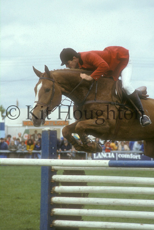 Harvey Smiith riding Krakatoa;Three Counties Show 1979 SJ01-08-15