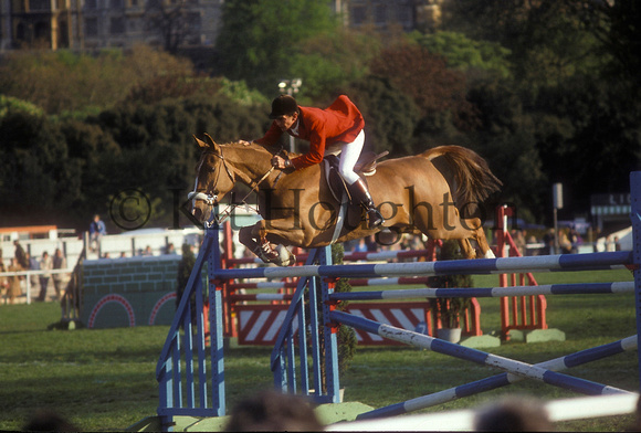 Tony Newbury riding Rico;Royal Windsor Horse Show 1980 SJ05-04-07
