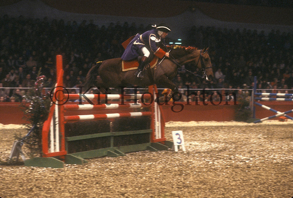 David Bowen riding Brindle Duncerrig as Guarde Republicaine -Fancy Dress.;Olympia Horse Show 1979 SJ05-03-19