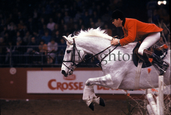 John Whitaker (GBR) and Milton, Olympia International Showjumping 1986 SJ91-01-28
