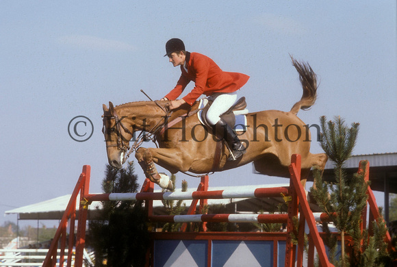 Robert Smith riding Grobs;Devon Country Show 1980 SJ05-05-07
