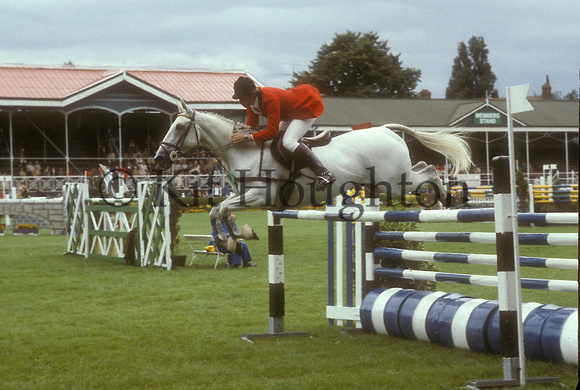 Jeff McVean riding Persian Shah;Dublin Horse Show 1979 SJ04-01-10