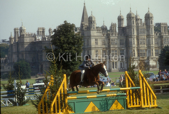 Burghley House with Pony Club showjumping EV203-07-17