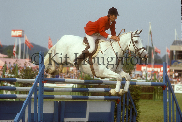 Michael Saywell riding Chainbridge;Royal Show 1979 SJ03-01-20